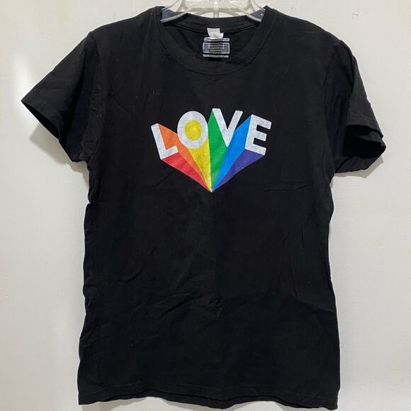 Design By Humans LOVE Tee Rainbow Pride Women's Size XXL Slim Fit T-Shirt - Picture 7 of 7